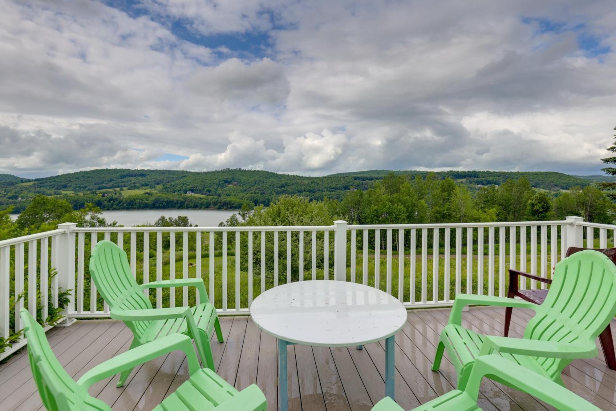 Private Retreat With Deck 1 Mi From Cowanesque Lake Lawrenceville Exterior photo